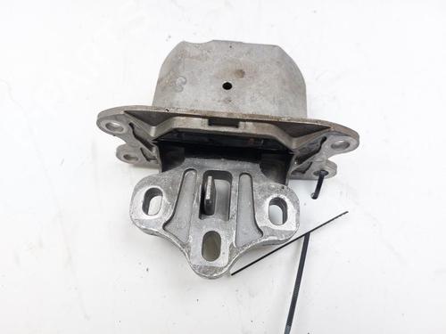 Used Gearbox mount BMW 1 (F40) M 135 i xDrive (306 hp) 24633234
