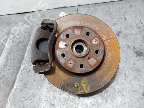 Used Left front steering knuckle SUZUKI SX4 (EY, GY) 1.6 DDIS (RW416D) (90 hp) 17205912
