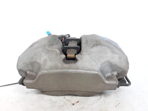 Used Left front brake caliper Left front brake caliper 15177232 15177232