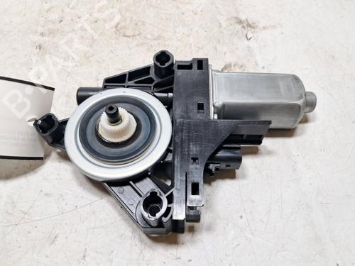 left-rear-window-motor-jeep-renegade-suv-bu-b1-bv-2014-34617647 main image