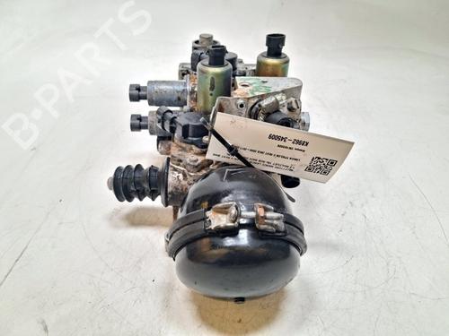 Used Gear lever Gear lever LANCIA YPSILON (843_) 1.3 D Multijet (843.AXE11, 843.AXE1A) (90 hp) 40596591 40596591