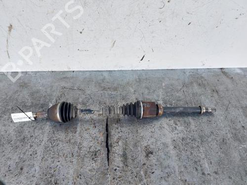 Used Right front driveshaft Right front driveshaft NISSAN JUKE (F15) 1.5 dCi (110 hp) 30802046 30802046