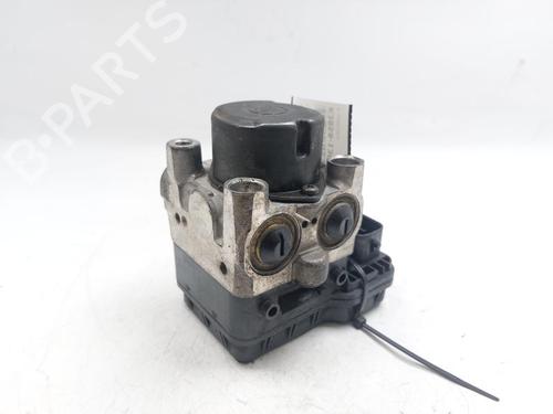 Used ABS pump ABS pump TOYOTA RAV 4 II (_A2_) 2.0 D 4WD (CLA20_, CLA21_, CLA20R, CLA21R) (116 hp) 24218545 24218545