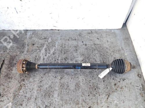 Used Right front driveshaft Right front driveshaft AUDI A3 Limousine (8VS, 8VM) 1.6 TDI (115 hp) 33613473 33613473