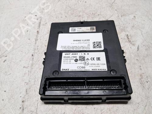 Used Engine control unit (ECU) Engine control unit (ECU) KIA CEED Sportswagon (CD) 1.6 CRDi 115 (116 hp) 33194672 33194672