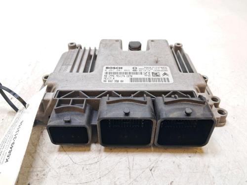 Used Engine control unit (ECU) Engine control unit (ECU) CITROËN C3 Picasso (SH_) 1.4 VTi 95 (SH8FSC, SH8FP0, SH8FP6) (95 hp) 33198231 33198231