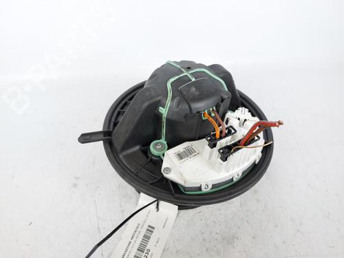 Used Heater blower motor Heater blower motor BMW X1 (E84) sDrive 18 d (143 hp) 15166747 15166747