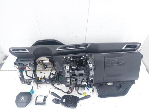 Used Airbag Kit PEUGEOT 5008 II (MC_, MJ_, MR_, M4_) 2.0 BlueHDi 150 (MJAHXW, MJAHXH, MJAHXN, MJAHXV, MJAHXG) (150 hp) 21681490