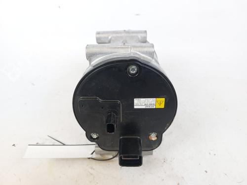 Used AC compressor AC compressor TOYOTA YARIS CROSS (MXP_) 1.5 Hybrid (MXPJ10) (116 hp) 17444021 17444021