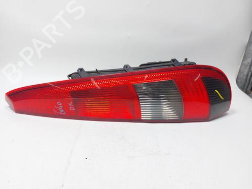 Used Right taillight FORD FIESTA V (JH_, JD_) 1.25 16V (75 hp) 30802886