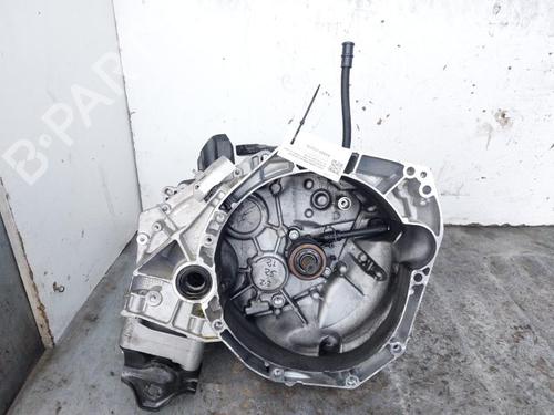 Used Gearbox Gearbox DACIA DUSTER (PYM_, PYN_) 1.0 ECO G-100 (101 hp) 33311999 33311999