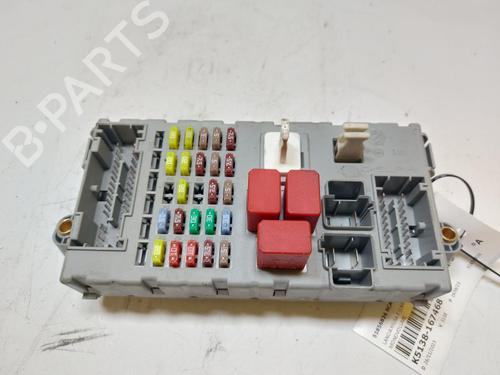 Used Fuse box Fuse box LANCIA MUSA (350_) 1.4 (350.AXF1A) (78 hp) 30801955 30801955