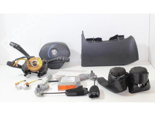 Used Airbag Kit Airbag Kit ALFA ROMEO MITO (955_) 0.9 TwinAir (955.AXW1B) (86 hp) 15146500 15146500