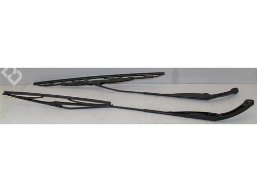 Used Front windshield wiper arm DACIA LODGY (JS_) 1.2 TCe (JSAY, JSM0) (115 hp) 15142871