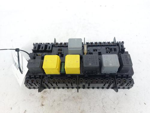 Fuse box MERCEDES-BENZ GLA-CLASS (X156) GLA 180 (156.942) | BP19444965E1