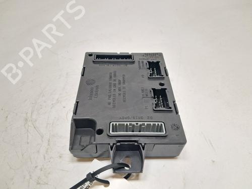 electronic-module-renault-captur-i-j5_-h5_-2013-40288304 main image