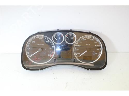 Used Instrument cluster Instrument cluster TOYOTA COROLLA (_E8_) 1.3 (EE80) (82 hp) 15144581 15144581