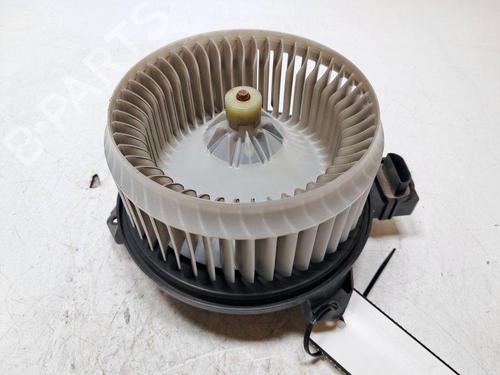 Used Heater blower motor Heater blower motor FIAT FREEMONT (345_) 2.0 JTD (170 hp) 34417955 34417955