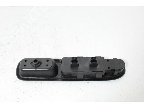 Left front window switch PEUGEOT 407 (6D_) 2.0 HDi 135 (6DRHRH, 6DRHRE, 6DRHRG, 6DRHRJ) | BP22753971I27