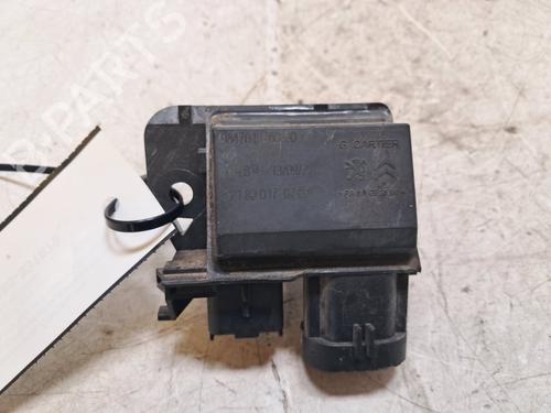 Used Radiator fan Radiator fan 37259875 37259875