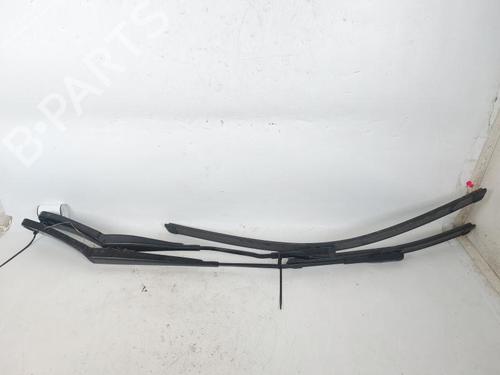 Front windshield wiper arm BMW X1 (F48) xDrive 25 e Plug-in-Hybrid | BP20102588C143 