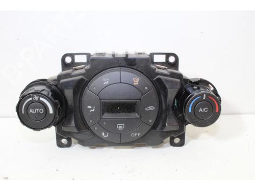 Used Climate control FORD FIESTA VI (CB1, CCN) 1.25 (82 hp) 15146523