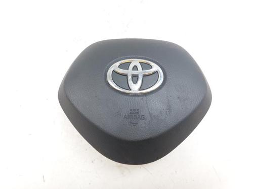 driver-airbag-toyota-c-hr-_x1_-2016-25912580 main image