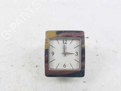 Used Instrument cluster MERCEDES-BENZ E-CLASS (W212) E 220 BlueTEC (212.001) (177 hp) 17862370