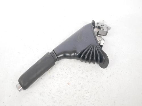 hand-brake-abarth-500-595-695-2008-23880255 main image