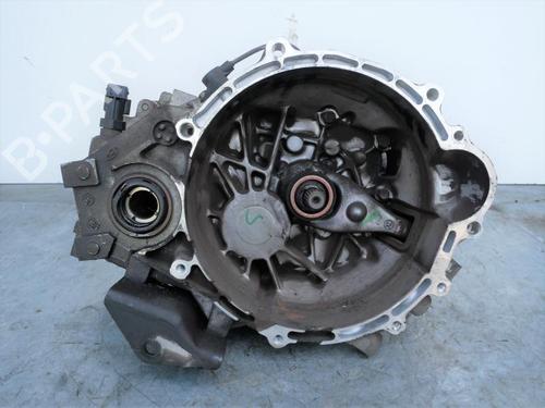Used Gearbox HYUNDAI i20 I (PB, PBT) 1.6 CRDi (116 hp) 15150596