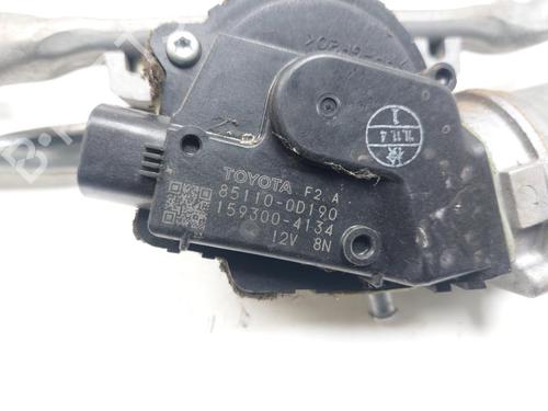 Front wiper motor TOYOTA YARIS (_P13_) 1.0 (KSP130_, KSP130) | BP29824186M29