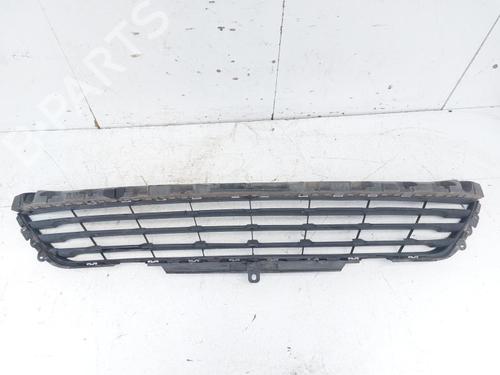 Used Grille Grille RENAULT TRAFIC III Van (FG_) 2.0 dCi 130 (FGMY) (131 hp) 30898399 30898399