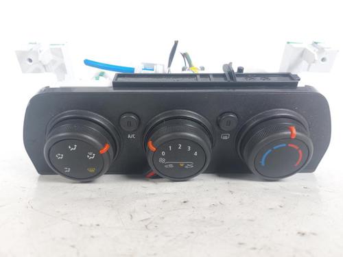 Used Climate control Climate control 22754835 22754835