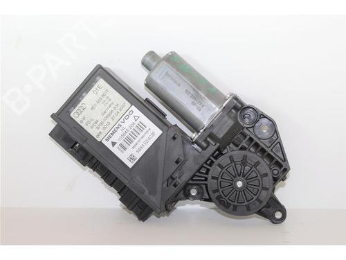 Rudehejsemotor bagstkærm venstre AUDI A4 B7 (8EC) 1.6 (102 hp) 15143443