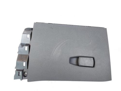 Guantera BMW 1 (F40) 118 i (140 hp) 19505212