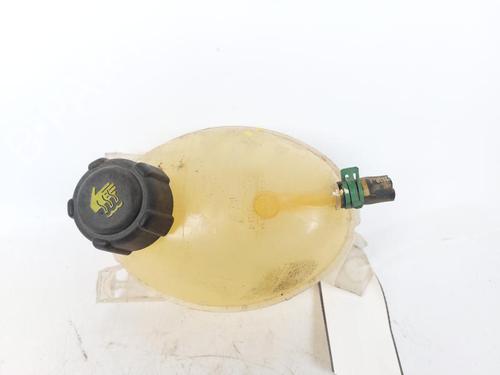 Used Expansion tank DACIA SANDERO II TCe 90 (B8M1, B8MA, B8AC) (90 hp) 15170260
