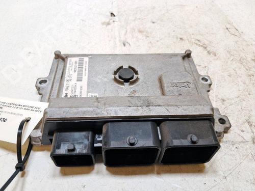 Used Engine control unit (ECU) Engine control unit (ECU) PEUGEOT 208 I (CA_, CC_) 1.2 VTI 82 (82 hp) 34270378 34270378