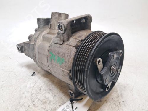 Used AC compressor AC compressor VW GOLF VI (5K1) 1.6 TDI (105 hp) 35721448 35721448