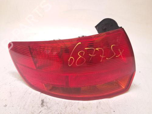 Farolim esquerdo Farolim esquerdo AUDI A3 Sportback (8PA) 2.0 TDI 16V (140 hp) 33752171 33752171