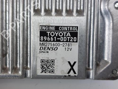 Engine control unit (ECU) TOYOTA YARIS (_P13_) 1.5 Hybrid (NHP130_, NHP130) | BP21261778M57 