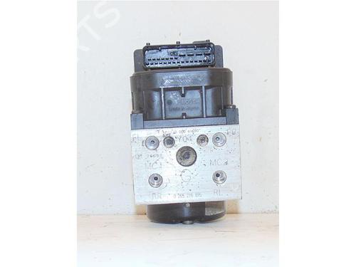 Used ABS pump ABS pump HONDA CIVIC VII Hatchback (EU, EP, EV) 1.7 CTDi (EP4, EU9) (100 hp) 15143148 15143148