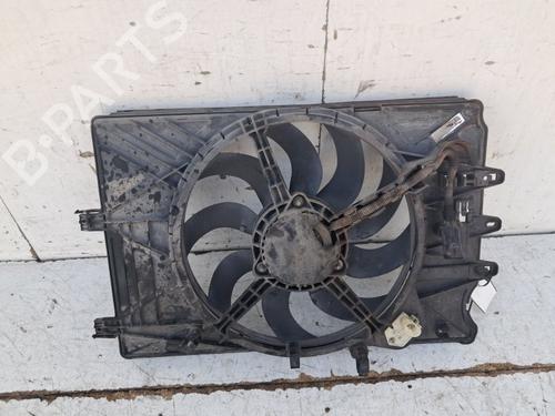 Used Radiator fan Radiator fan 37259996 37259996