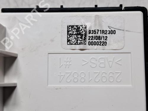 Left front window switch KIA SPORTAGE V (NQ5) 1.6 CRDi MHEV | BP33194404I27  - Image 5