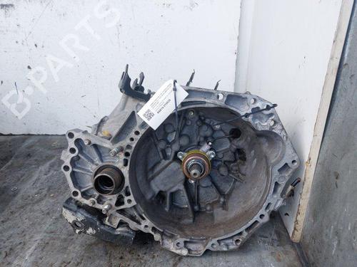Used Gearbox Gearbox TOYOTA URBAN CRUISER (_P1_) 1.4 D-4D 4WD (NLP115_, NLP115R) (90 hp) 33616321 33616321