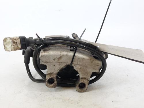 Used Left front brake caliper MERCEDES-BENZ C-CLASS Convertible (A205) C 250 d (205.408) (204 hp) 17206556