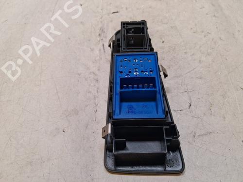 Left front window switch FIAT GRANDE PUNTO (199_) 1.3 D Multijet | BP38042859I27 - Image 3