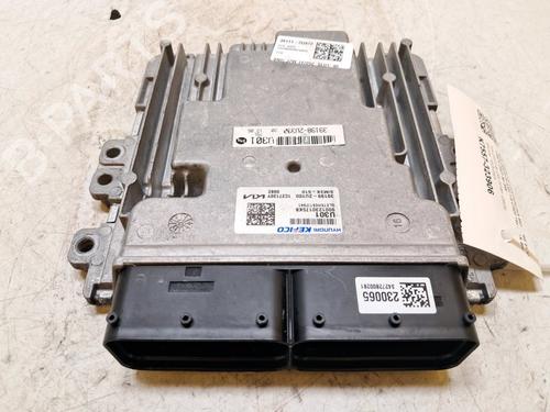 Used Engine control unit (ECU) Engine control unit (ECU) KIA CEED Sportswagon (CD) 1.6 CRDi 136 (136 hp) 35942959 35942959