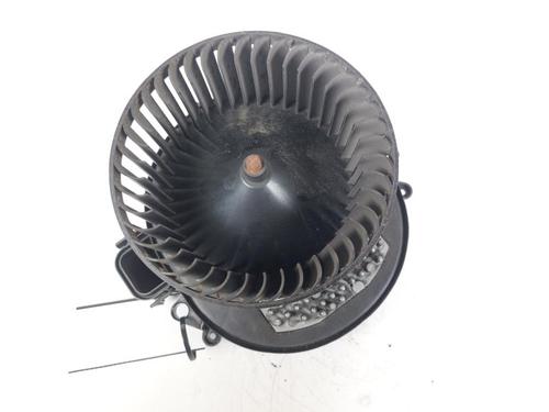 Used Heater blower motor BMW 3 (F30, F80) 318 d (150 hp) 23217807