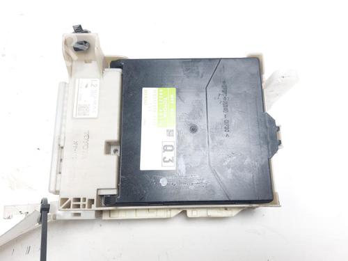 Used Fuse box TOYOTA YARIS (_P13_) 1.0 (KSP130_, KSP130) (69 hp) 29824197