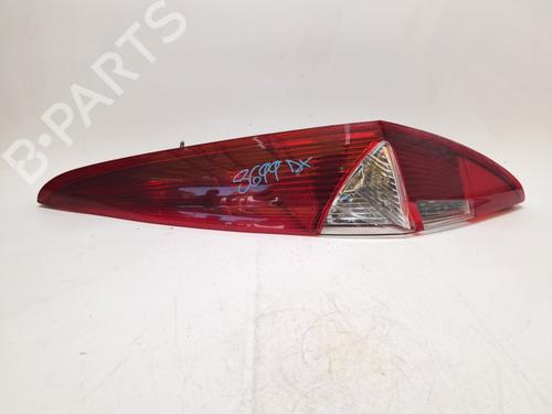 Used Right taillight Right taillight 39552915 39552915